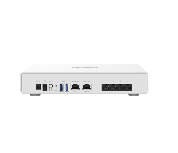 QNAP QHora-301W (3600Mb/s a/b/g/n/ac/ax 2x10GbE, 4xLAN) - 608604 - zdjęcie 6